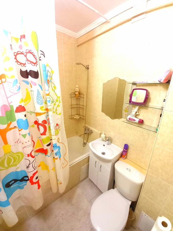 "В Центре Города" Квартира - "Downtown" Apartment Alma-Ata Buitenkant foto