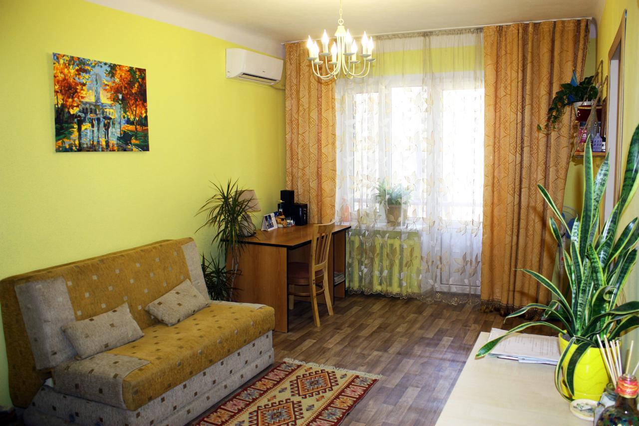 "В Центре Города" Квартира - "Downtown" Apartment Alma-Ata Buitenkant foto