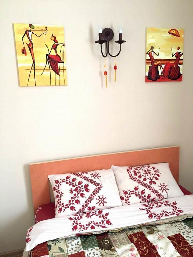 "В Центре Города" Квартира - "Downtown" Apartment Alma-Ata Buitenkant foto